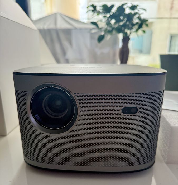 Projetor Full-HD Xgimi Horizon (RESERVADO)