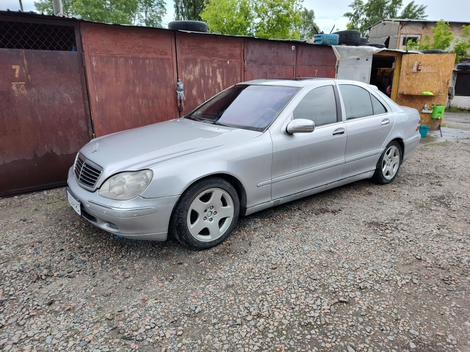 Mercedes W220 S-Class 5.0 V8