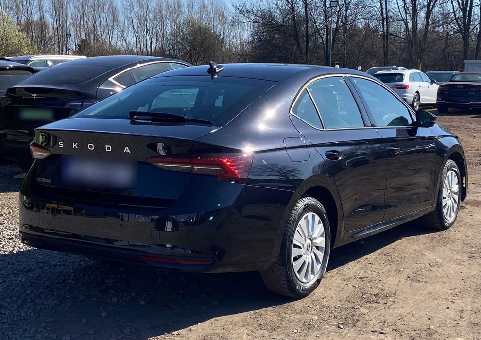 Skoda Octavia A8 Бампер зад перед Розборка