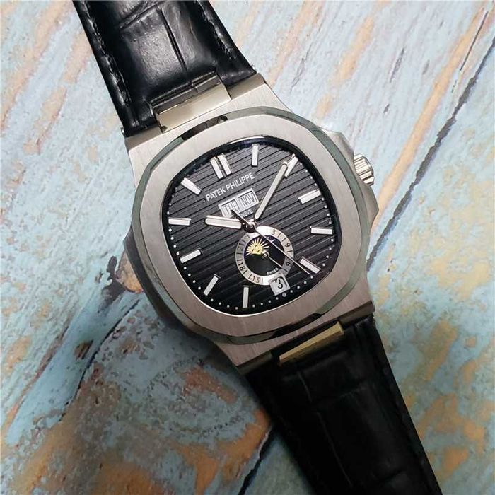 Годинник автоматичний Patek Philippe Nautilus double dials