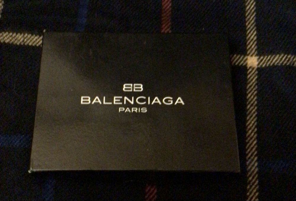 Carteira unisexo de bolso em pele balenciaga nova em caixa