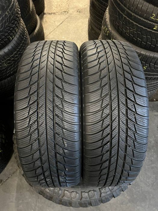 Шини Зимові 205х60хR16 Bridgestone Blizzac LM001 / 2 Шт 95+% Протектор