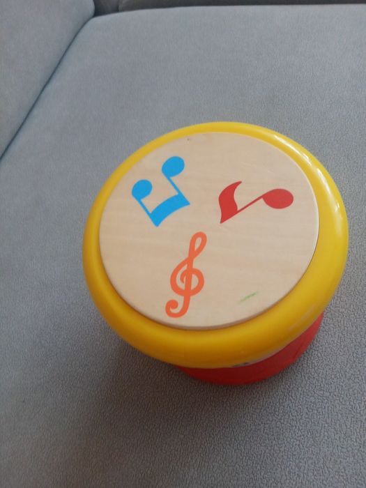 Bębenek grający play tive junior