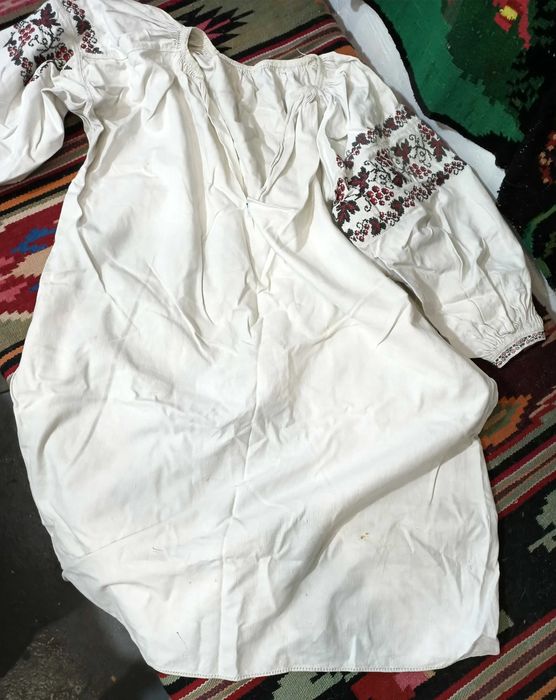 Сорочка вишиванка старовинна.