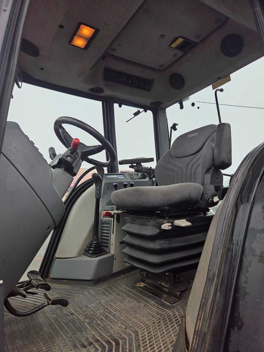 IMPORT Valtra 8350 orginal .kredyt.transport