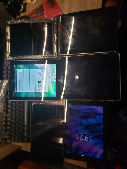 Лот планшетів робочі айпад