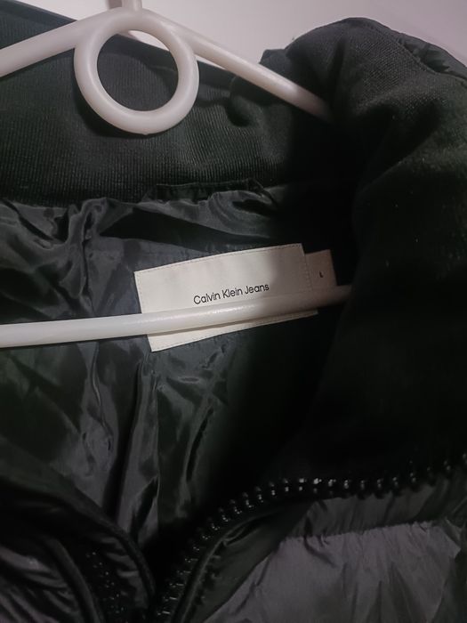 Nowy płaszcz Calvin Klein