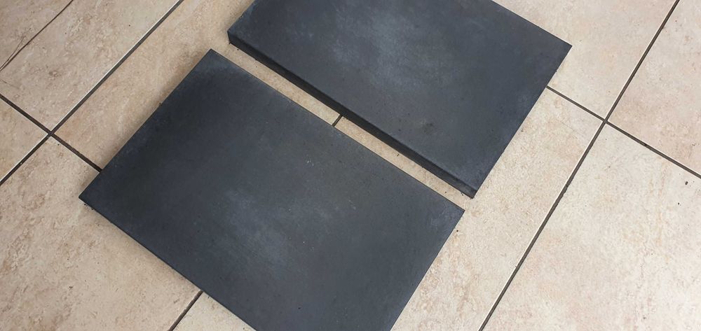 Daszki płaskie betonowe na słupki i murki ogrodzeniowe PRODUCENT