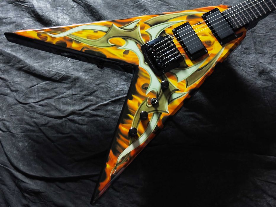 B.C. Rich Kerry King KKV Flying V Tribal Flames