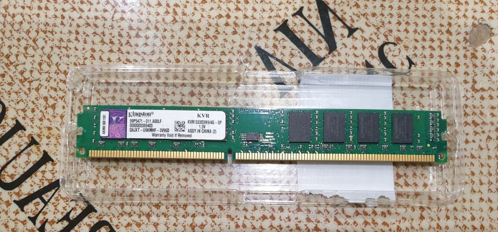 DIMM DDR3 4GB 1333MHz 16chips universal Kingston KVR1333D3N9/4G