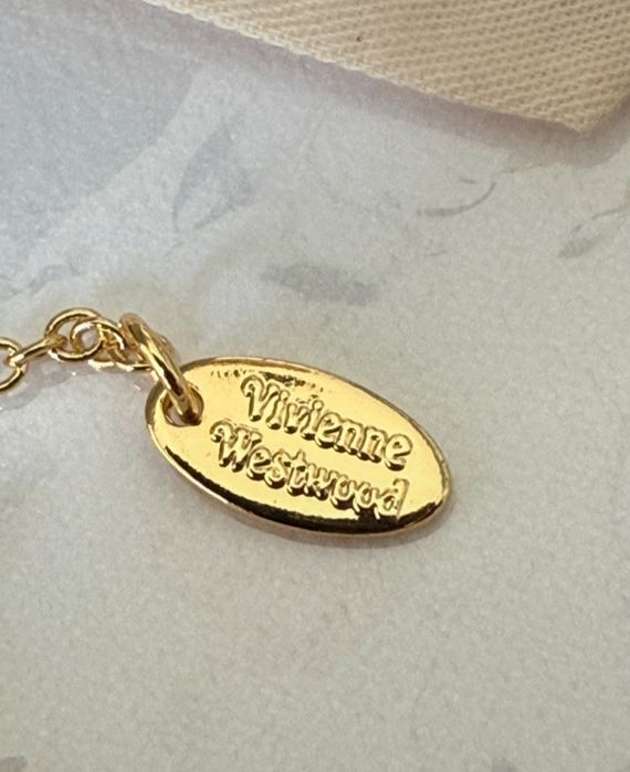 Colar Vivienne Westwood