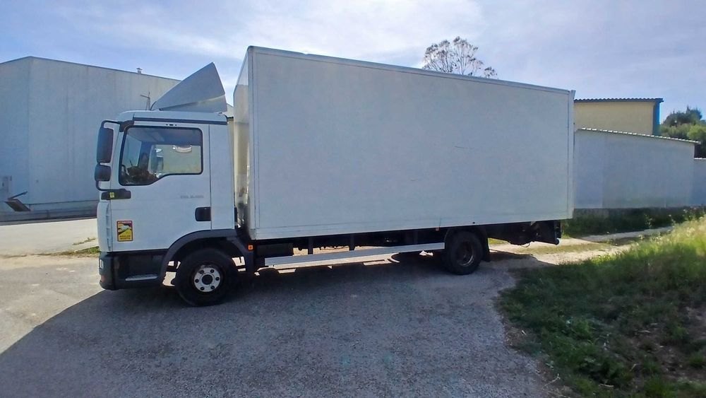 MAN TGL 8.180 Camião com 3 lugares