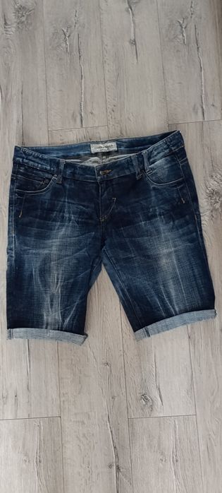 Szorty jeansowe C&A rozm L-Xl wymiary na fotkach Stan idealny