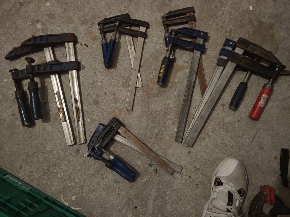 Ferramenta usada ou nova