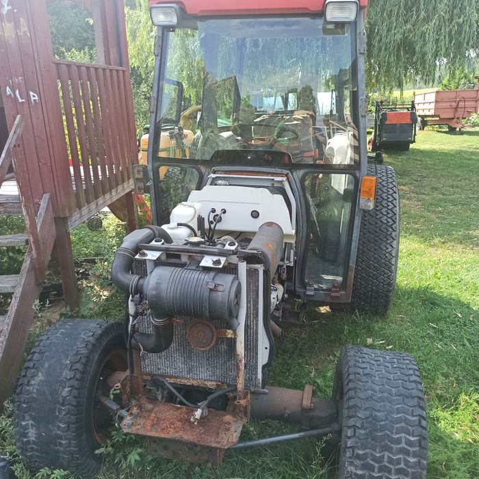 Kubota L3600, iseki