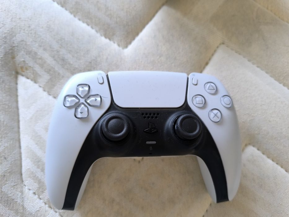 Ps5 standard com ano e meio de uso