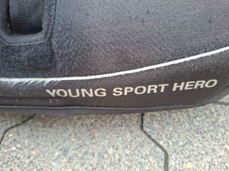 Recaro Fotelik samochodowy Young sport hero
