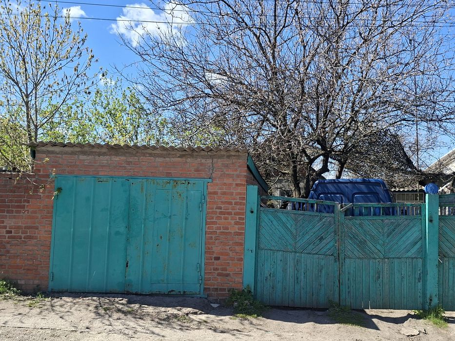 Продам дом в Черкасской Лозовой Центр