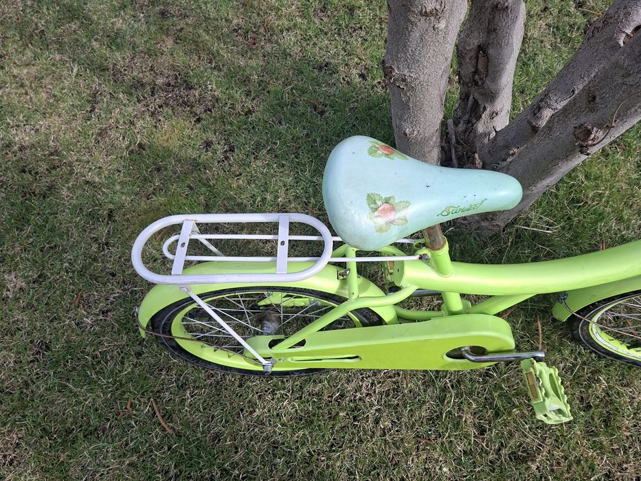 Продам велосипед для девочки, колеса 18