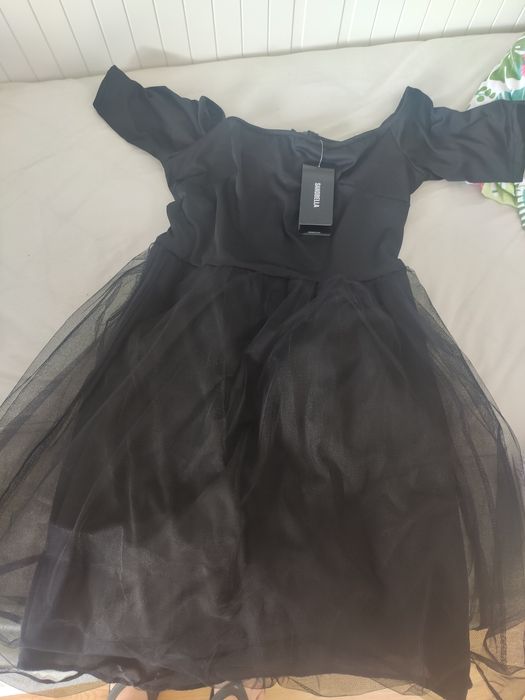 Sukienka czarna sandbella M