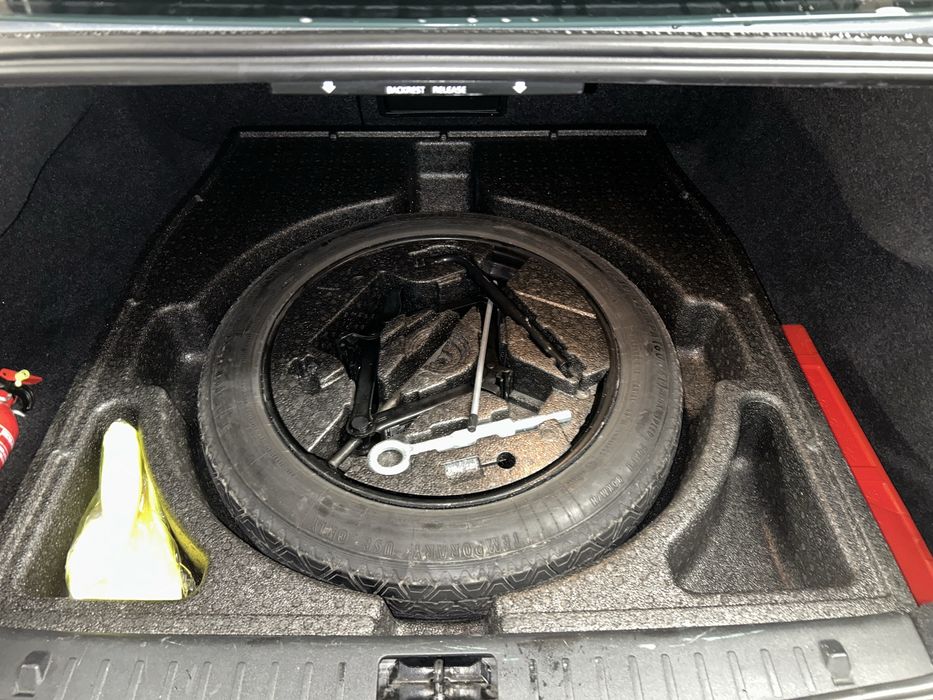 Volvo S60 Koło dojazdowe zapasowe narzedzia Komplet