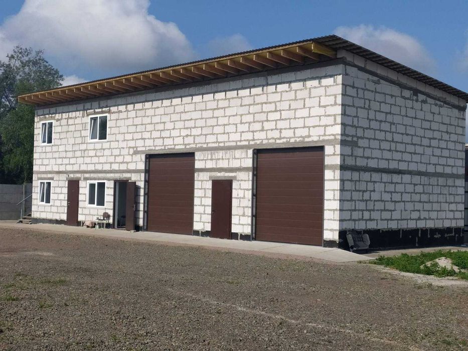 Продаж будівлі  під склад-магазин на ділянці 18 сот. Одеська траса 4км