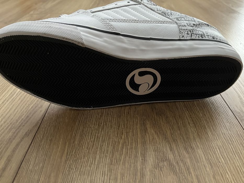 Sprzedam nowe buty DVS