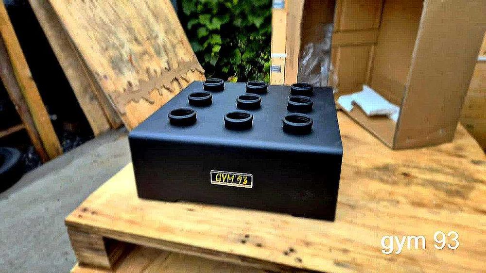 Stojak na 9 sztang box zamknięty.