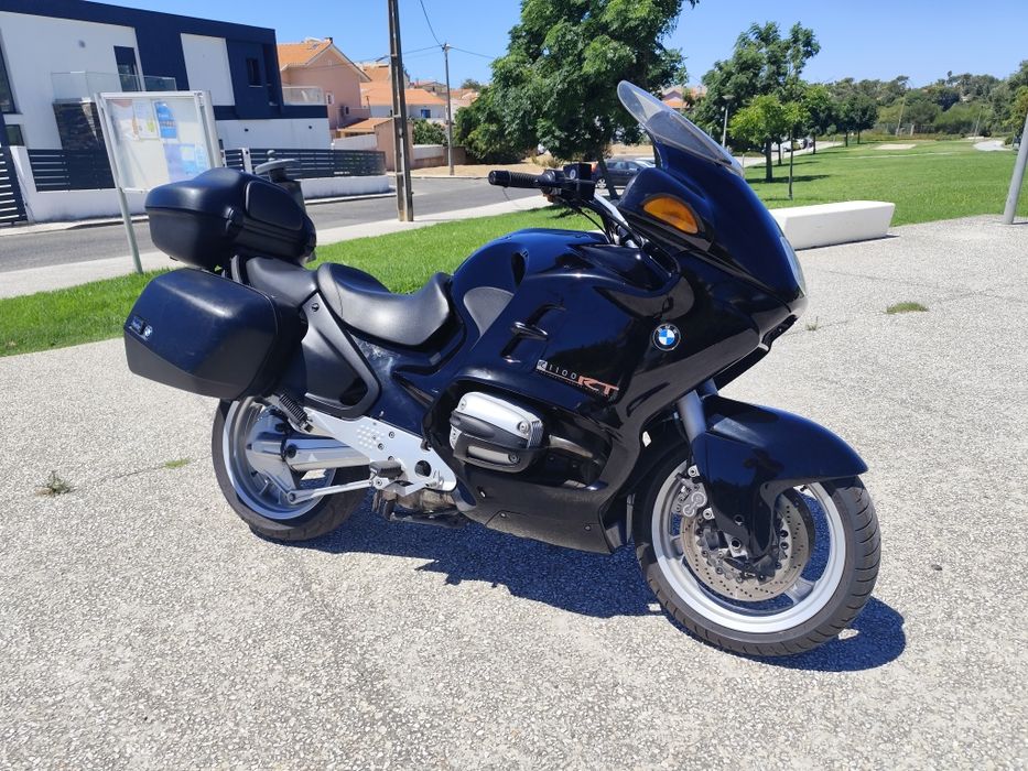 BMW R1100RT Black