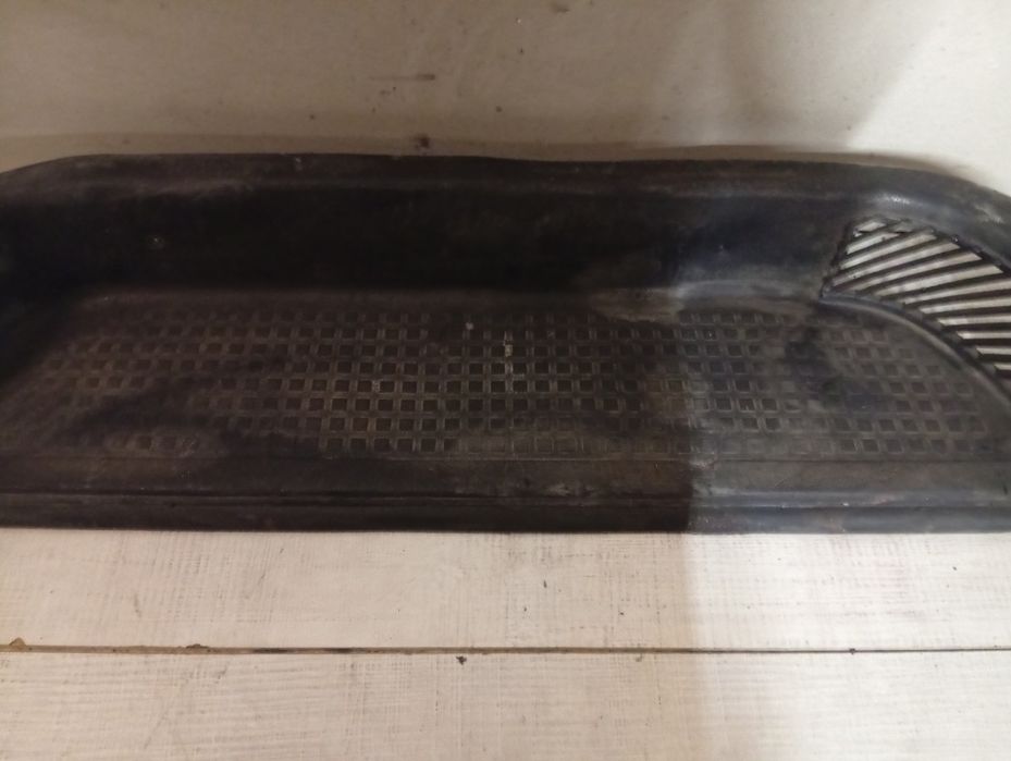 VW T4 Próg plastikowy drzwi przesuwnych
