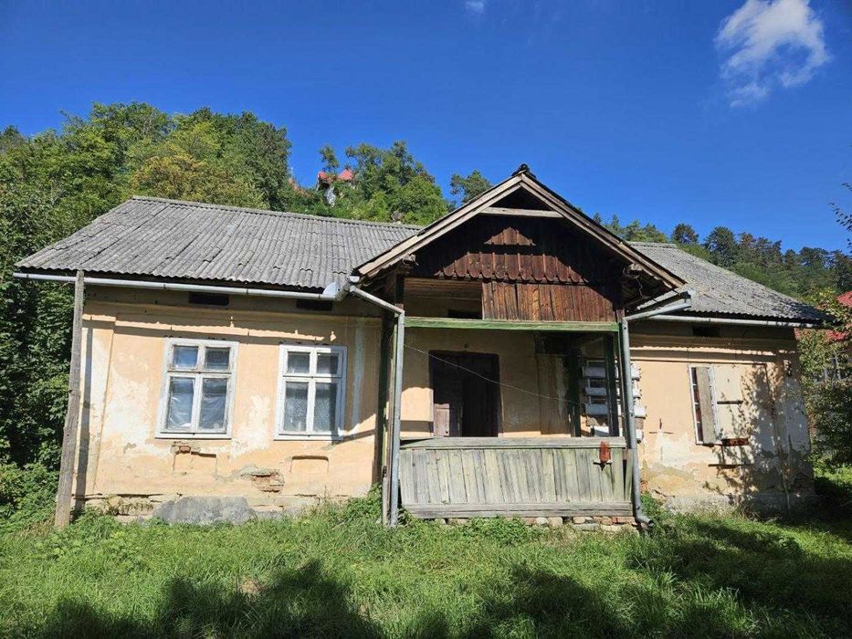 Будинок в центрі Косова на ділянці 9,32сотих
