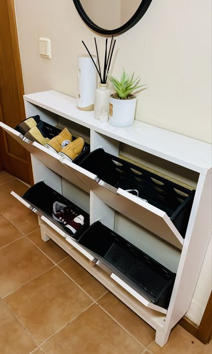 Sapateira IKEA em bom estado