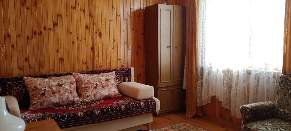 Продаю Дім 25 км від Києва с .Миколаївка по Житомирській трасі, від хазяїна