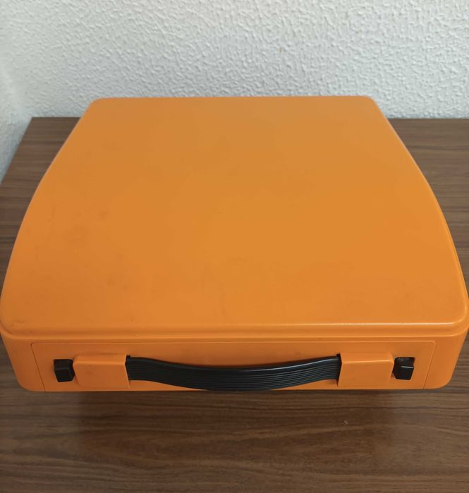 Máquina de escrever Silver-Reed Seiko