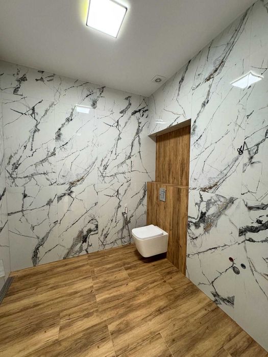 Продається 2-кімнатна з ремонтом