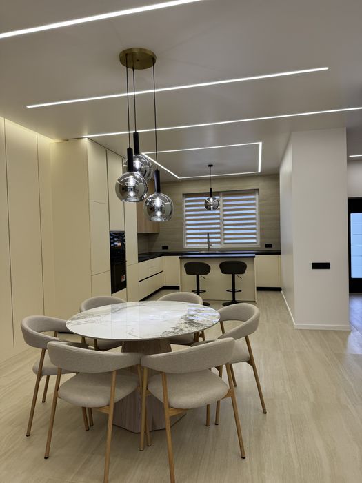 Таунхаус. Новий. New Village