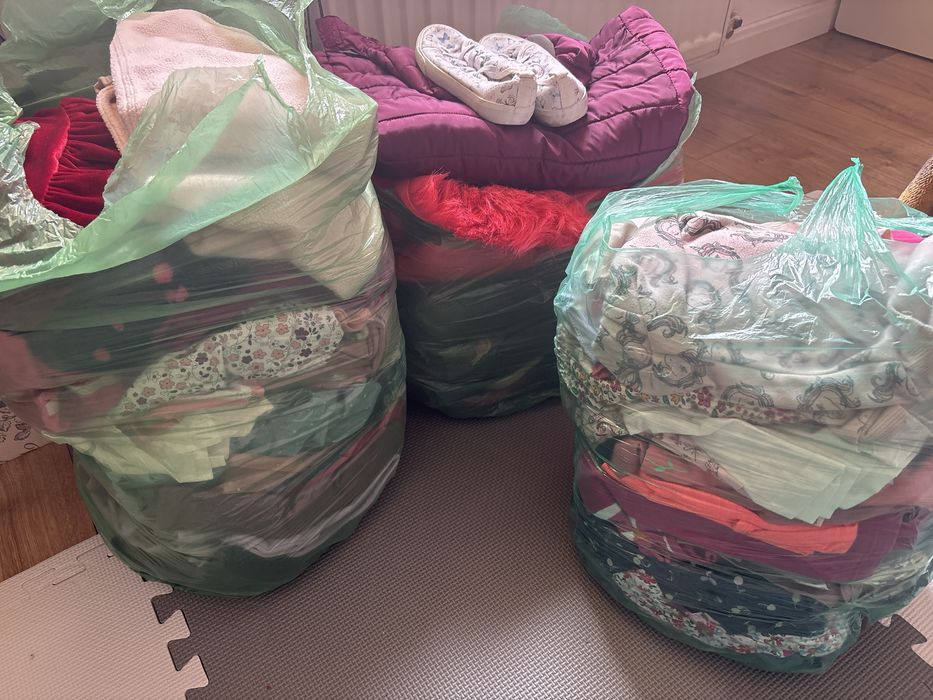 Zestaw ubranek dla dziewczynki 86-98