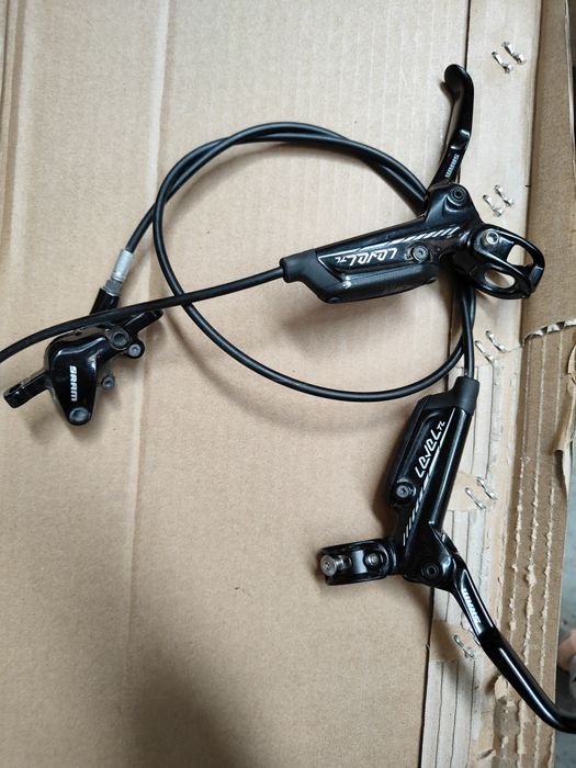 75€
Travões SRAM TL 
Com 2 anos excelente estado