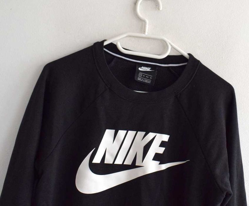 Nike czarna bluza 34 xs s logowana