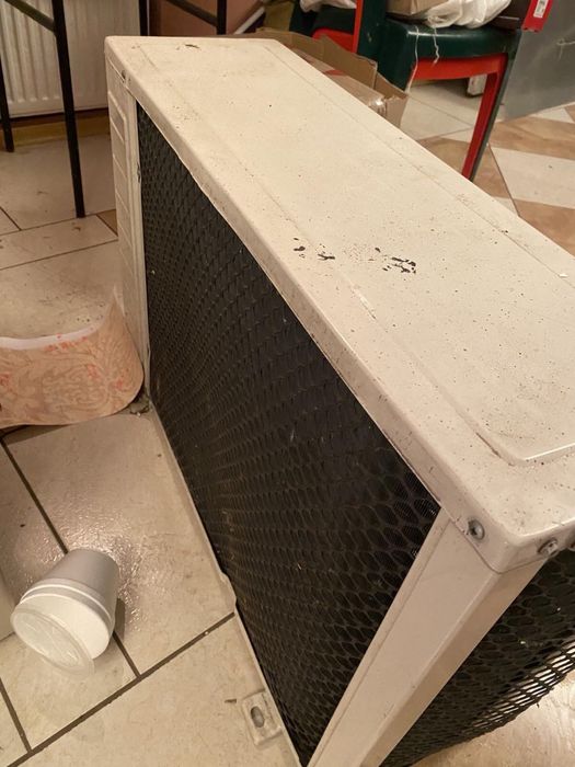 Кондиционер Lessar требует ремонта