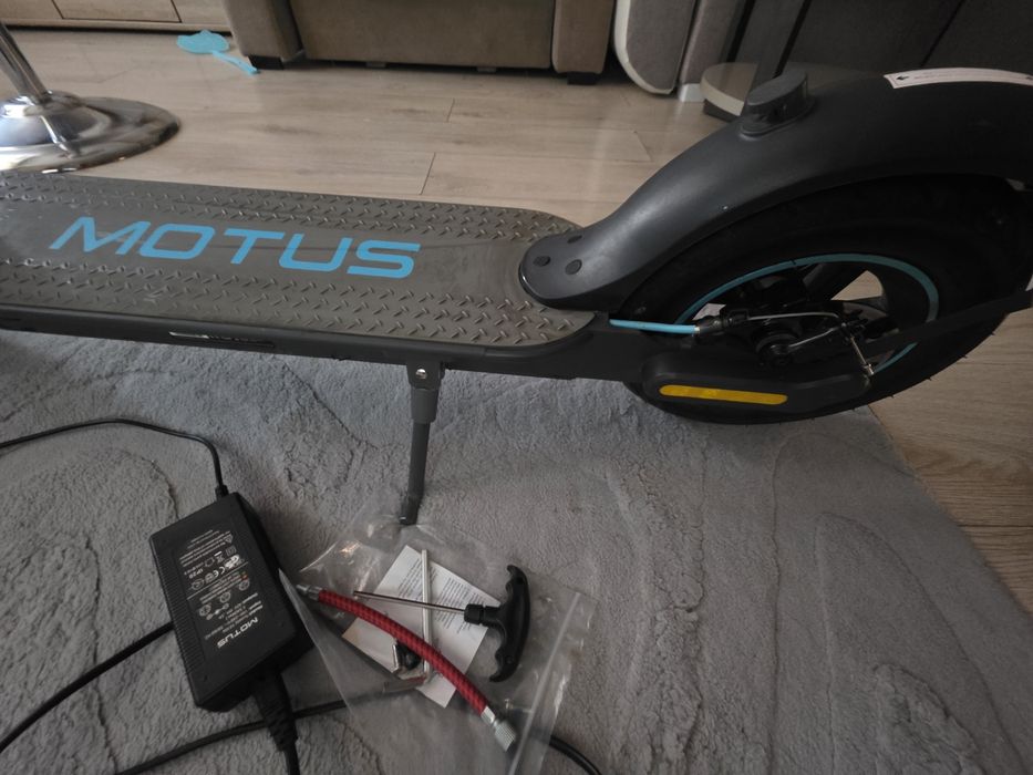 Hulajnoga elektryczna motus scooty 10lite