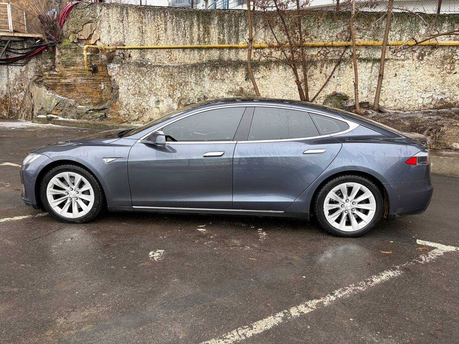 Tesla model s 2015 85D