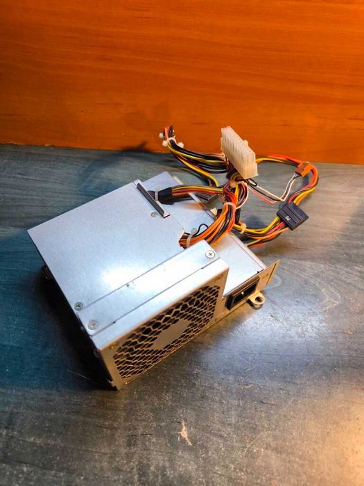 Oryginalny Zasilacz HP Compaq 240W SFF DPS-240MB-3 A