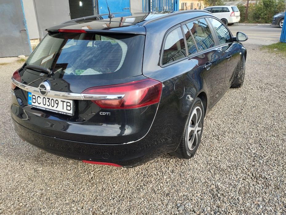 Інсігнія 2015 чорна