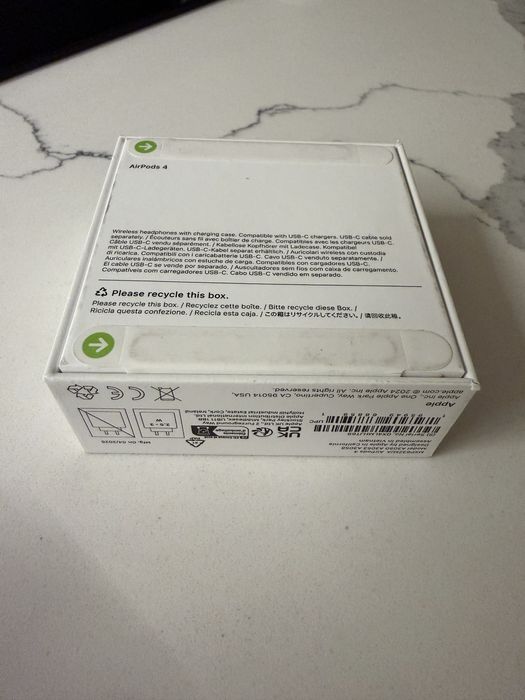 Airpods 4 - novos e selados