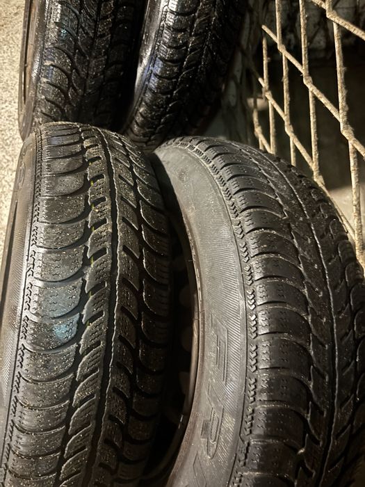 Opony zimowe 155/80/13