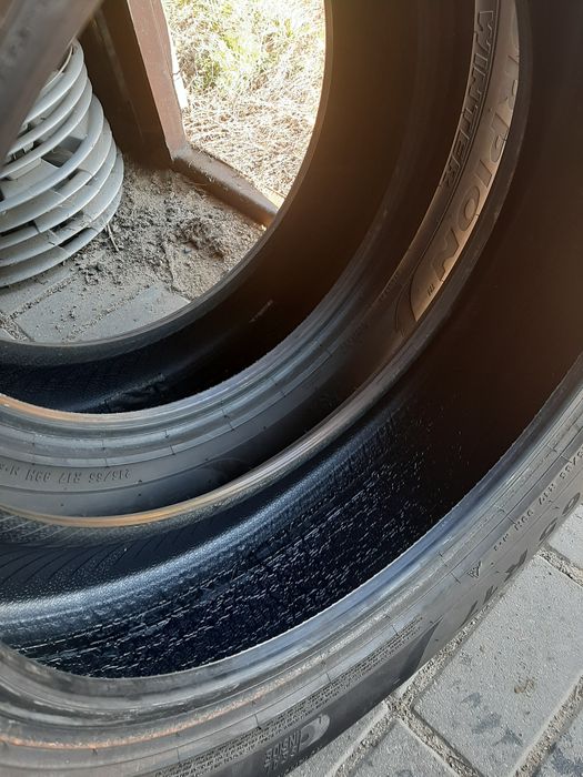 2x Opony zimowe 215/65R17 Pirelli Scorpio Winter