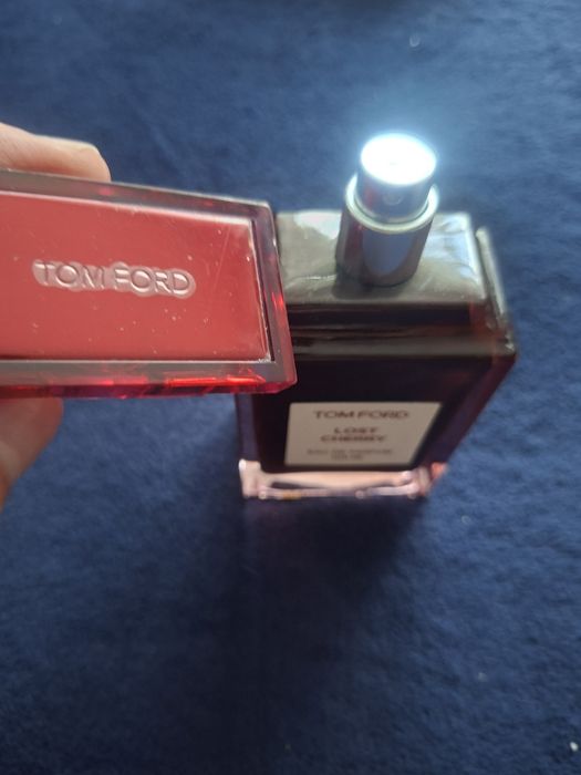 Nowe zafoliowane perfumy