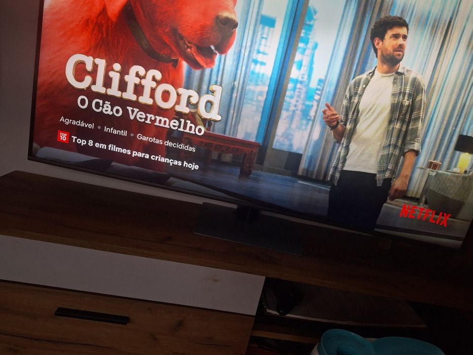 Televisão Samsung 75'