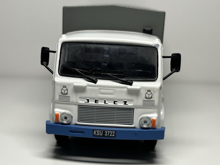 1:43 Jelcz 315 M …….
